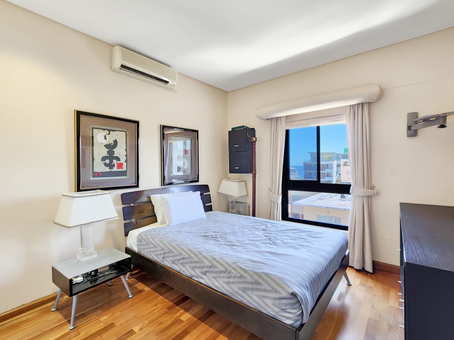 4 Bedroom Property for Sale in Sea Point Western Cape